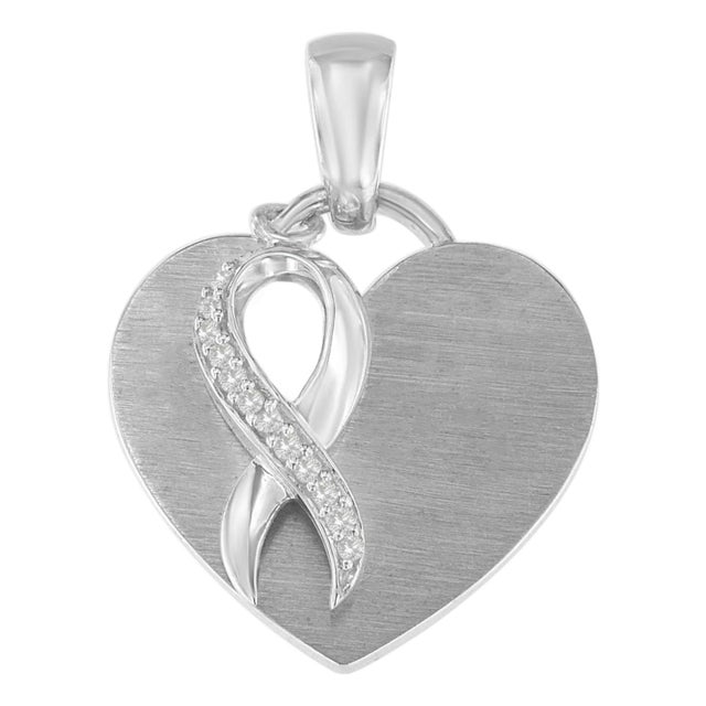 .925 Sterling Silver 1/10 cttw Diamond Heart Pendant Necklace (H-I, I1-I2) For Sale