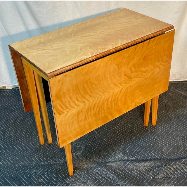 Tiger / Curly Maple Pennsylvania Bench Made Vintage Double Gate Leg Table For Sale - Image 16 of 18
