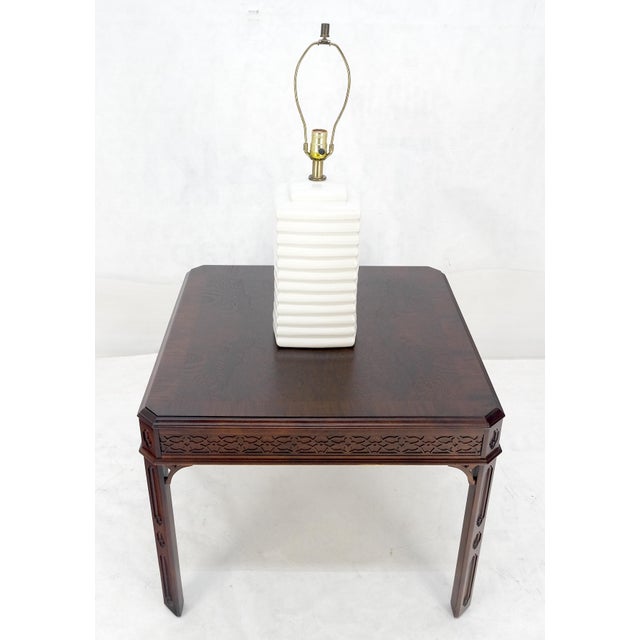 1970s Mid Century c1970s 7x7" Square White Ceramic Ribbed Sides Table Lamp For Sale - Image 5 of 12