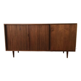 1950s Attributed to Milo Baughman Mid Century Modern Tambour Door Credenza/Sideboard/Buffet for Glenn of California For Sale