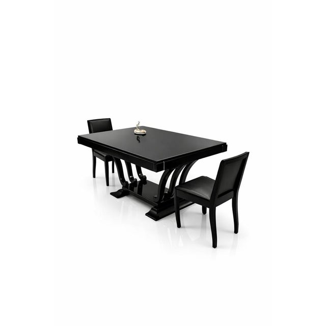 Art Deco Black Lacquer Dining Table with Extensions, 1930s, in Good conditions. Designed 1950 to 1959