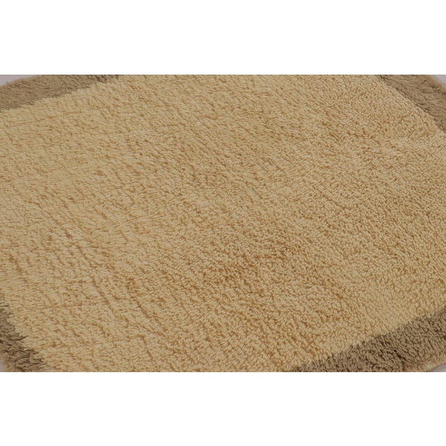 Rug & Kilim Vintage Turkish Tulu Rug, Beige Field With Brown Border in Soft Pile - Rug & Kilim For Sale - Image 4 of 8