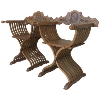 19th Century Carved Walnut Folding Scissors Savonarola Bench/Settee For Sale