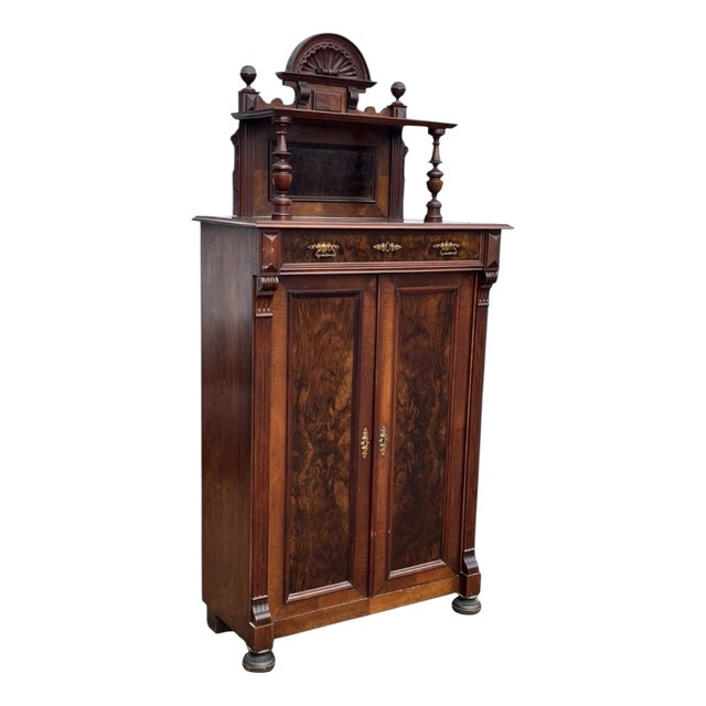 Bookcase in Walnut with Shelves For Sale