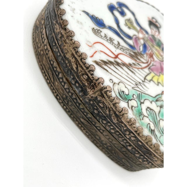 Ceramic Vintage Moriyama Morinmachi Heart Shaped Porcelain Trinket Box For Sale - Image 7 of 9