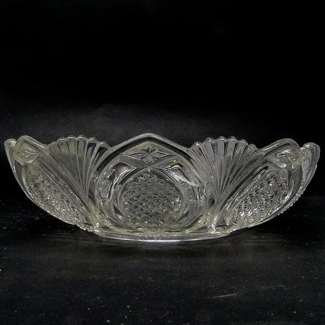 Art Deco Bowl attributed to Zabkowice Glassworks, 1950s For Sale - Image 6 of 6