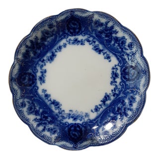 19th C. Wedgewood Flow Blue Scalloped Plate For Sale