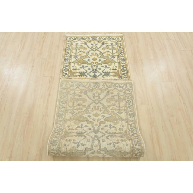 Oushak Runner 2’7” X 7’11” Ivory Wool Tribal Hand-Knotted Oriental Rug For Sale - Image 11 of 12