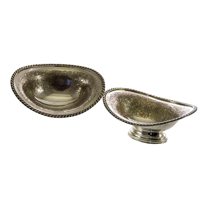 1970s New Silver Oval Sweet Dishes Embossed, Gadroon Mount- 2 Pieces By Barker Ellis For I. Freeman & Sons