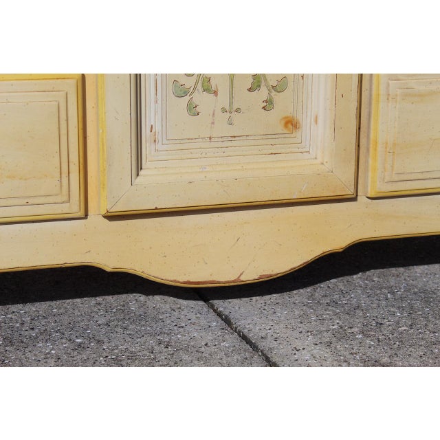 1970s Burlington House Furniture Lexington 9-Drawer Dresser For Sale - Image 11 of 13