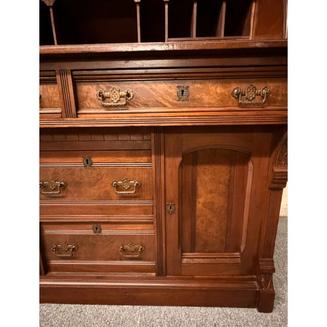 Late 19th Century Victorian American Eastlake Burl Walnut Cylinder Roll Top Desk With Pull-Out Writing Surface For Sale In Indianapolis - Image 6 of 18