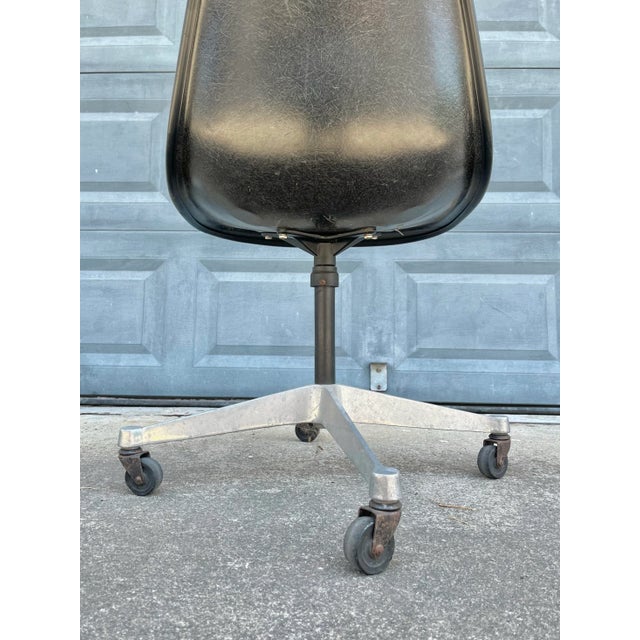 Metal Herman Miller Rolling Swivel Chair For Sale - Image 7 of 11