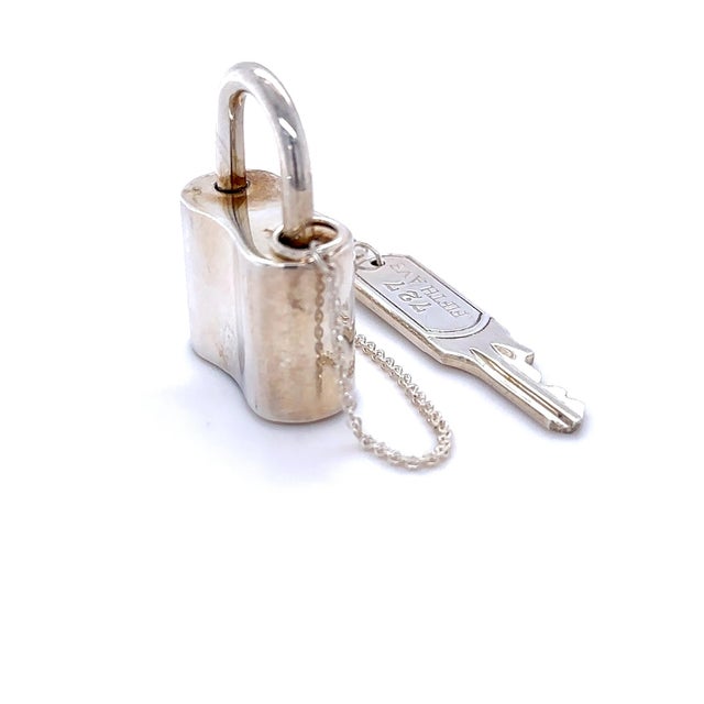 2020s Tiffany & Co. Sterling Silver 1837 Padlock Key Chain 52.54g For Sale - Image 5 of 7