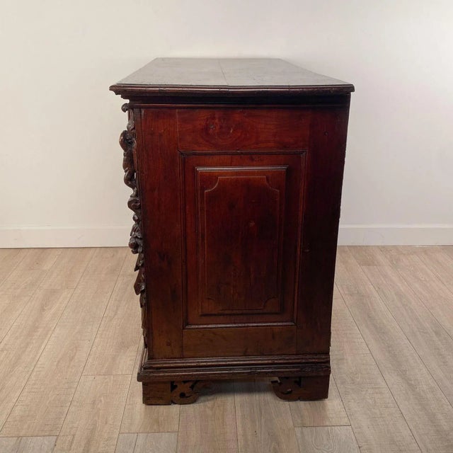 Baroque Baroque Chest of Drawers / Commode, Italy or Spain Circa 1700 For Sale - Image 3 of 11