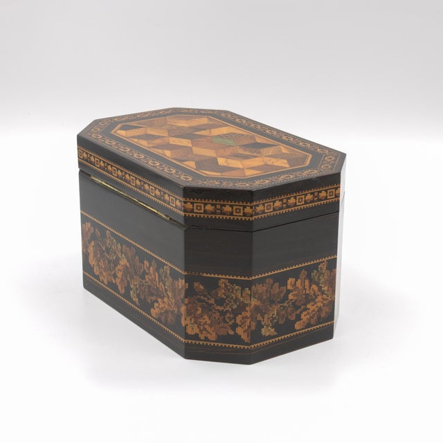 Hexagonal Tunbridgeware Tea Caddy by Thomas Barton, English, Circa 1865 For Sale - Image 14 of 15
