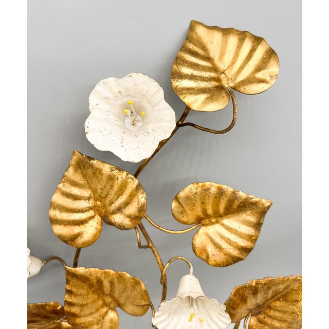Mid-Century Modern Vintage Italian Gilt Tole Floral Wall Sconces, Pair With White Trumpet Flowers – Hollywood Regency / Italian Provincial For Sale - Image 3 of 15