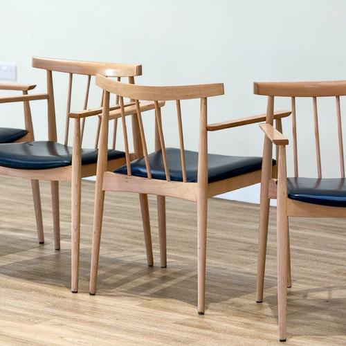 Gold Smile Side Chair by Lievore Altherr Molina for Andreu World For Sale - Image 8 of 18