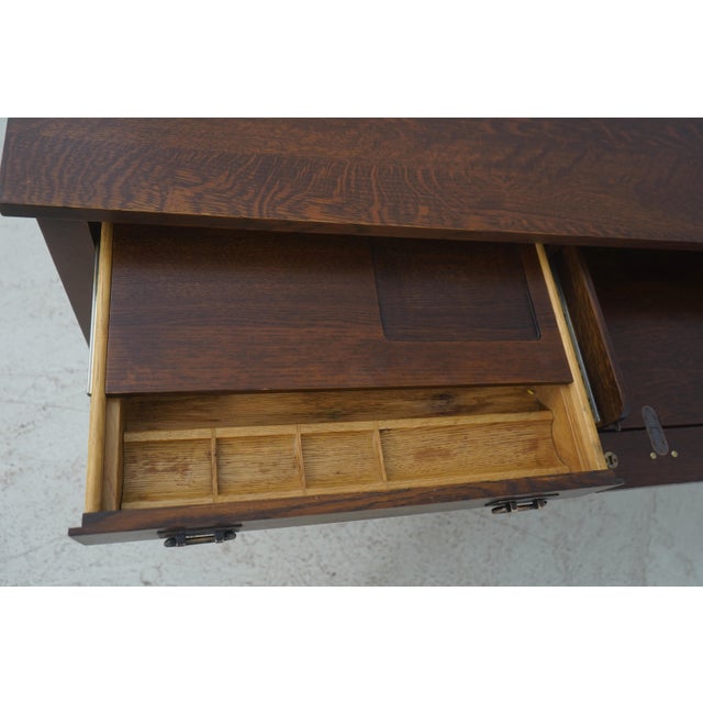 Stickley Stickley Mission Oak Spindle Writing Desk For Sale - Image 4 of 18