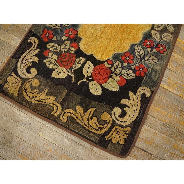 1930s Yellow Roses Medallion Antique American Hooked Rug 2' 8''x5' 0'' Handwoven Wool Carpet For Sale - Image 10 of 18