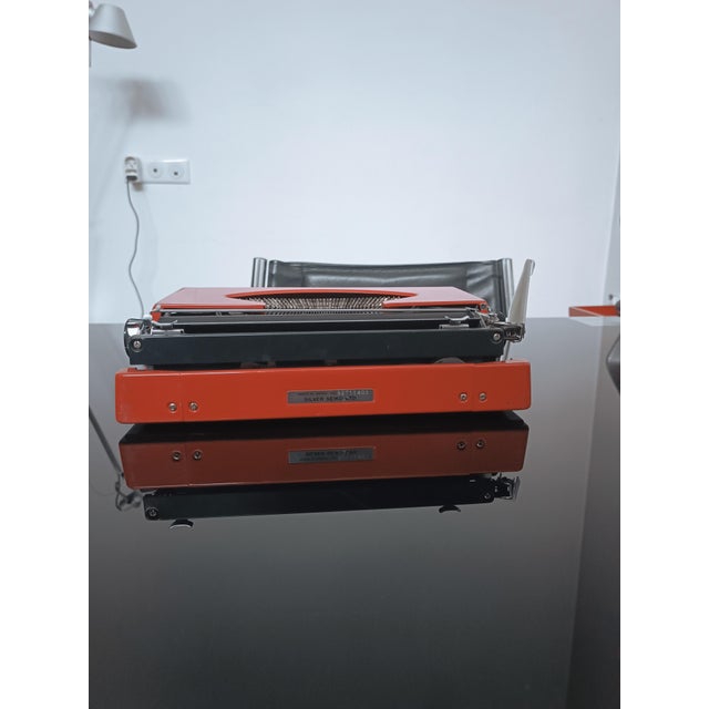 Silver Reed S2 Typewriter by Silver Seiko, 1977 For Sale - Image 6 of 13