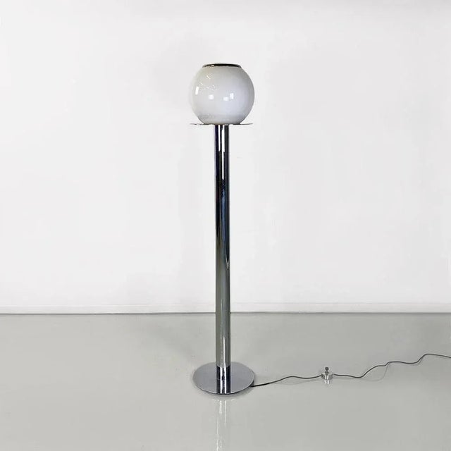 Modern Italian Floor Lamp in Chrome-Plated Steel and Opaline Glass, 1970 For Sale - Image 3 of 11