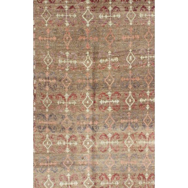 Mid 20th Century Vintage Turkish Carpet With All-Over Design Set on Light Taupe Field 3'9"x5'10" For Sale - Image 5 of 6