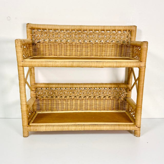 Camel Mid-Century Boho Chic Coastal Arts & Crafts Double Knot Loop Wicker Wall Shelf For Sale - Image 8 of 16