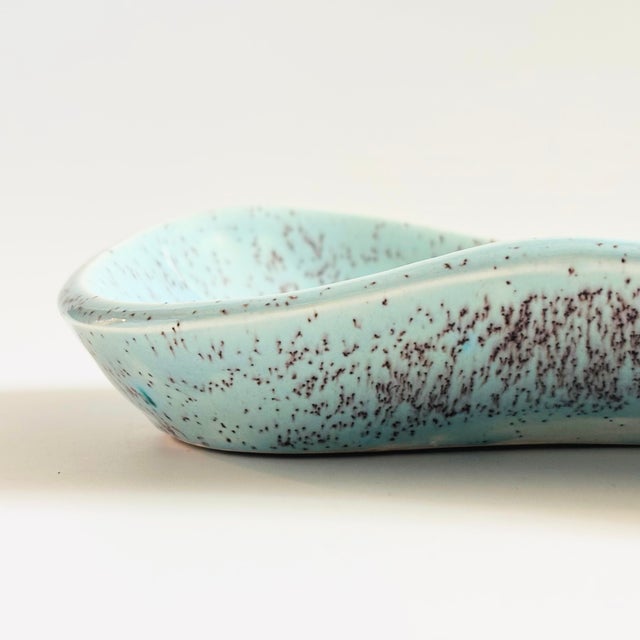 MCM Speckled Ceramic Kidney Shaped Tray For Sale - Image 4 of 7