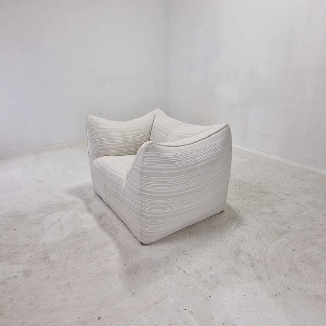 Art Deco B&b Italia “Le Bambole” Lounge or Armchair – Design 1972 Produced 1980's For Sale - Image 3 of 13