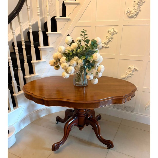 Antique Victorian Figured Mahogany Serpentine Tilt-Top Dining Centre Table, 1860s For Sale - Image 3 of 13