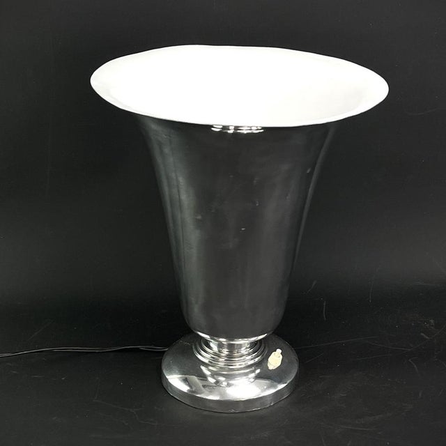 Art deco table lamp, 1930s this rare, original table lamp impresses with its simple and functional art deco design. The...