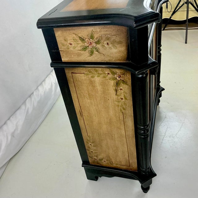 1980s Vintage Chelsea House Style Italian Tuscan Hand-Painted Storage Cupboard Console For Sale - Image 9 of 14