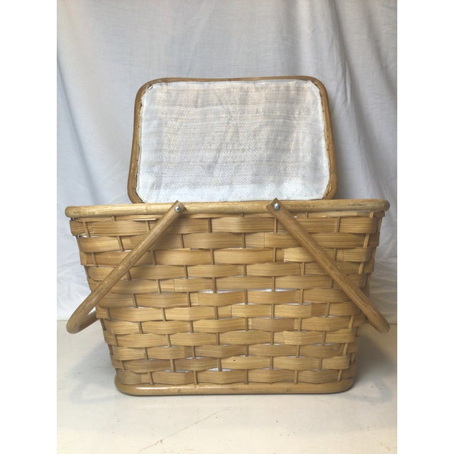 1960s Vintage Woven Basket For Sale - Image 5 of 12
