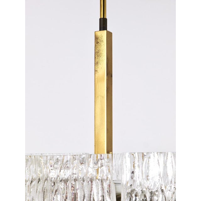 Austrian Tambour Drum Chandelier in Brass and Textured Ice Glass by J. T. Kalmar for Kalmar, 1960s For Sale - Image 16 of 18