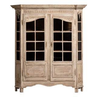 Provençal Oak Vitrine, Rustic Charm, French Rustic Design, France, Circa 1820 For Sale