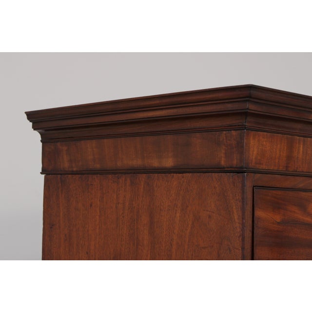 Antique 19th Century Chippendale Style Mahogany Chest on Chest For Sale In Philadelphia - Image 6 of 12