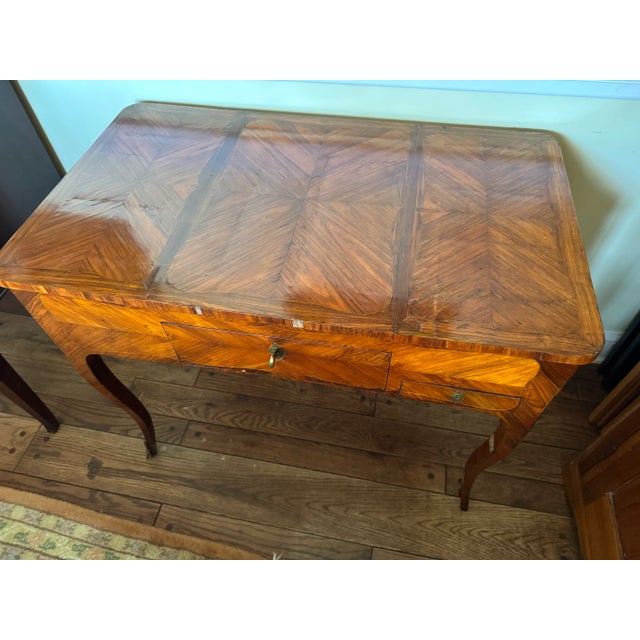 French Late 19th-Century French Is Louis XV-Style Marquetry Writing Desk or Writing Table For Sale - Image 3 of 15
