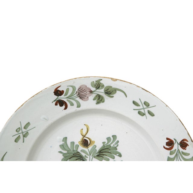 18thC.English Delft Fazackerley Plate Charger, 1740-1760 For Sale - Image 4 of 7