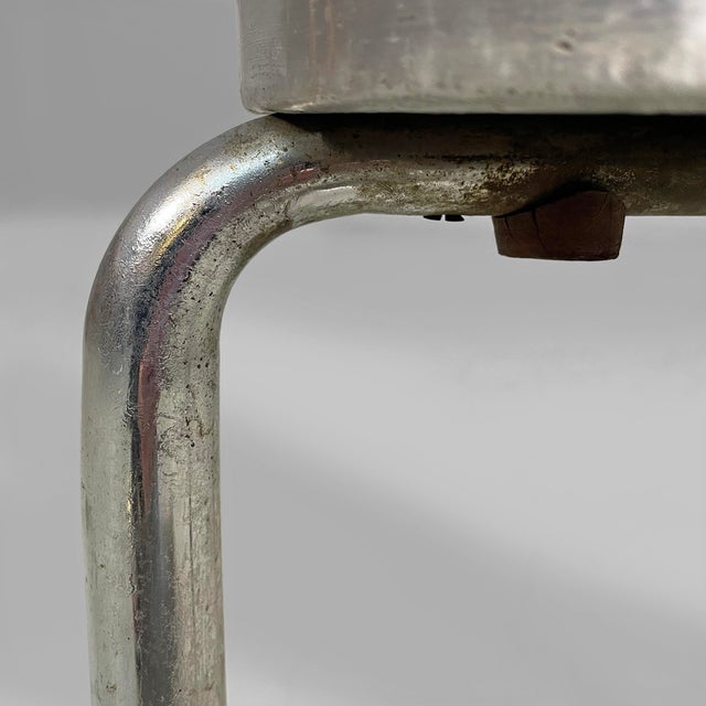 Mid-Century Modern Italian Round Stool in Metal and Red Laminate, 1960s For Sale - Image 10 of 13