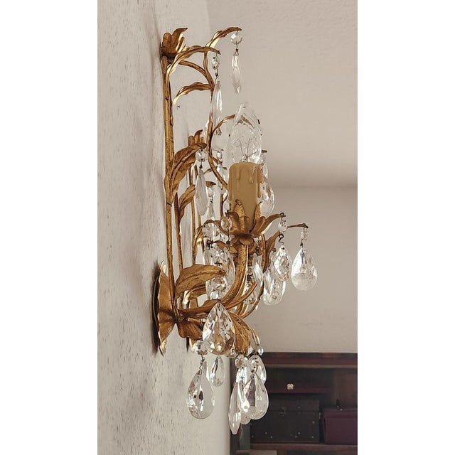 Hollywood Regency Hand-Forged Gold Leaf Gilded Floral 2-Light Wall Lamp with Crystals, 1950s For Sale - Image 18 of 18