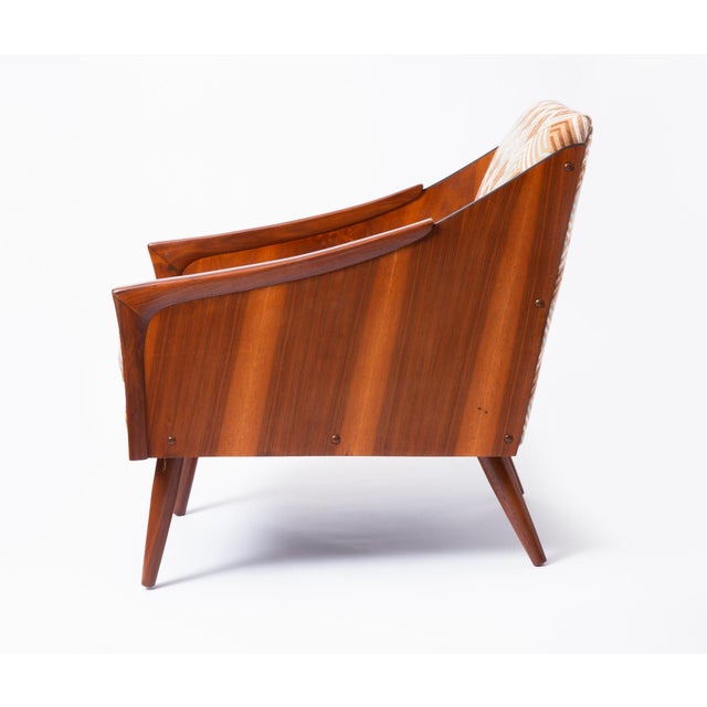 Mid Century Modern Lounge Chair For Sale - Image 4 of 8