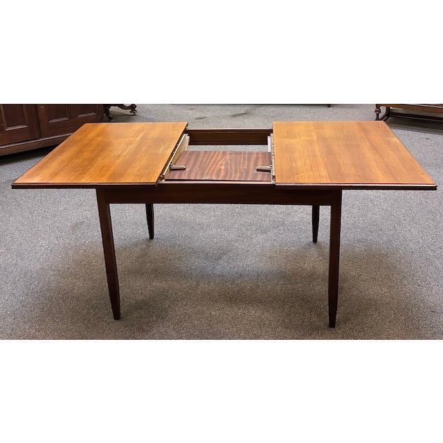 Mid Century Modern Extending Teak Dining Table W/ Butterfly Leaf by White & Newton, Uk c.1960 For Sale In San Francisco - Image 6 of 14