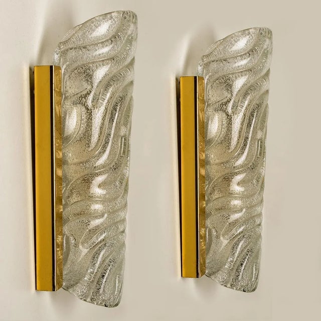 Gold Wave Glass & Brass Wall Light from Glashütte Limburg, 1960s For Sale - Image 8 of 10