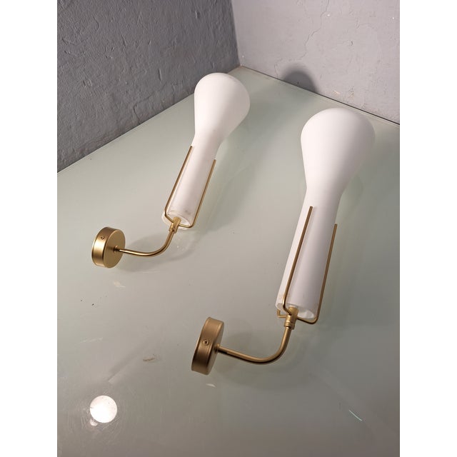 Wall Lamps in Brass and Glass in the style of Arredoluce, Set of 2 For Sale - Image 6 of 6