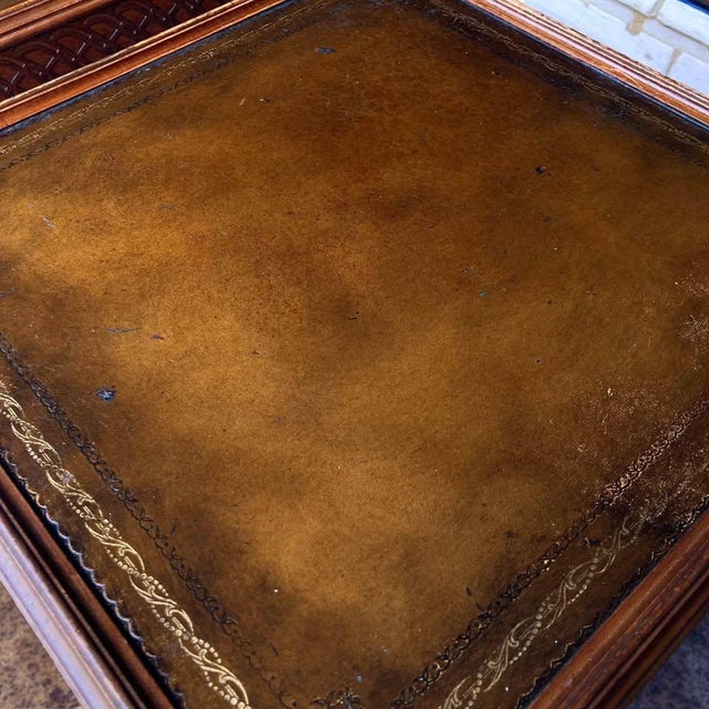 Pair of Vintage Mahogany End Tables With Leather Inset Tops | Neoclassical Style | Nightstands For Sale - Image 9 of 11