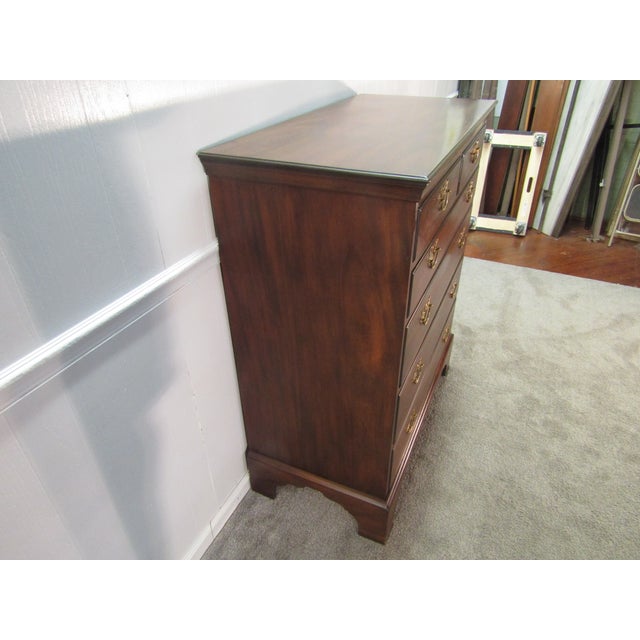 Traditional Kittinger Williamsburg Adaptation Solid Mahogany Chest of Drawers For Sale - Image 3 of 10