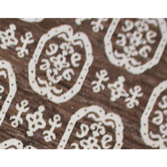 Hand Knotted Borderless Ikat Design Rug. 05'09" X 09'00" For Sale - Image 4 of 4