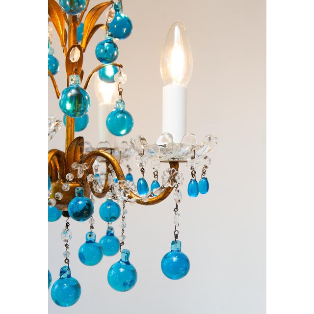 Italian Chandelier in Gilt Metal with Murano Glass Drops, 1960 For Sale - Image 4 of 9