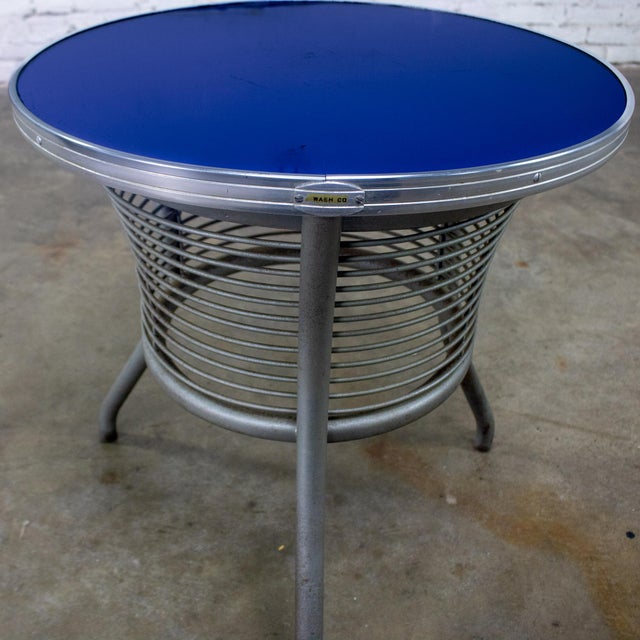 20th Century Streamline & Art Moderne End or Side Table W/ Steel Frame & Round Cobalt Blue Mirror Top For Sale - Image 6 of 18