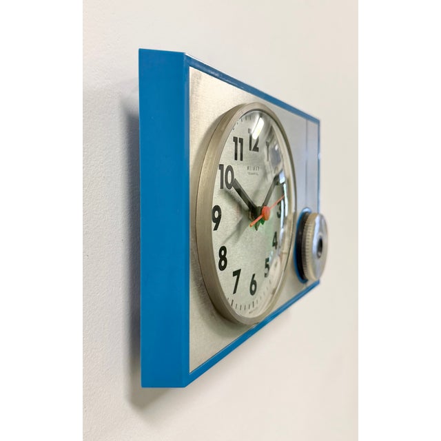 1970s Vintage East German Kitchen Wall Clock from Weimar, 1970s For Sale - Image 5 of 18